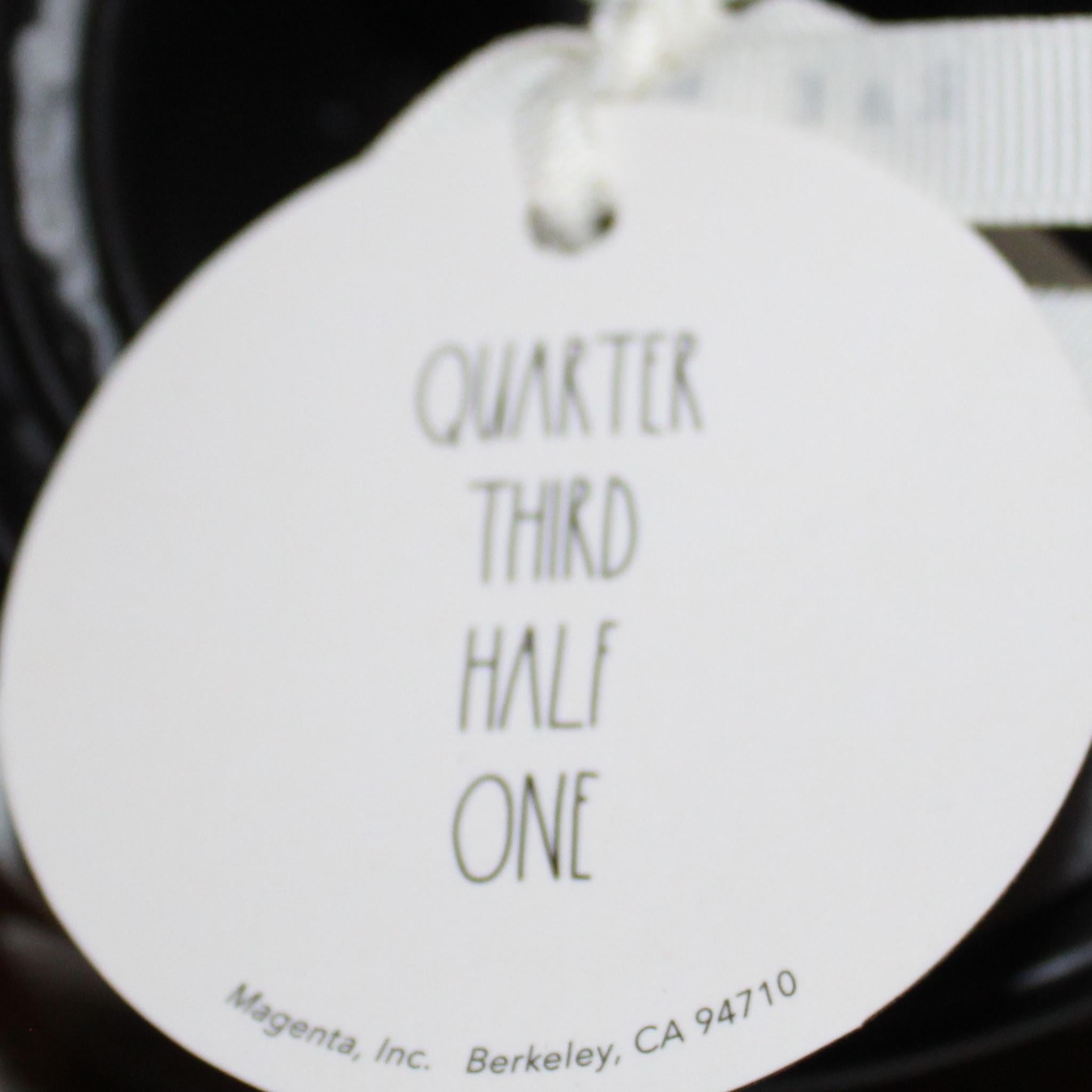 Black Measuring Cups