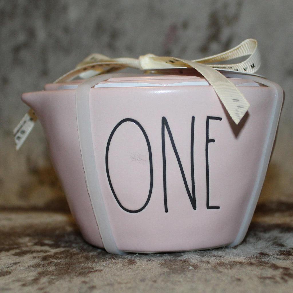 Baby Pink Measuring Cup Set
