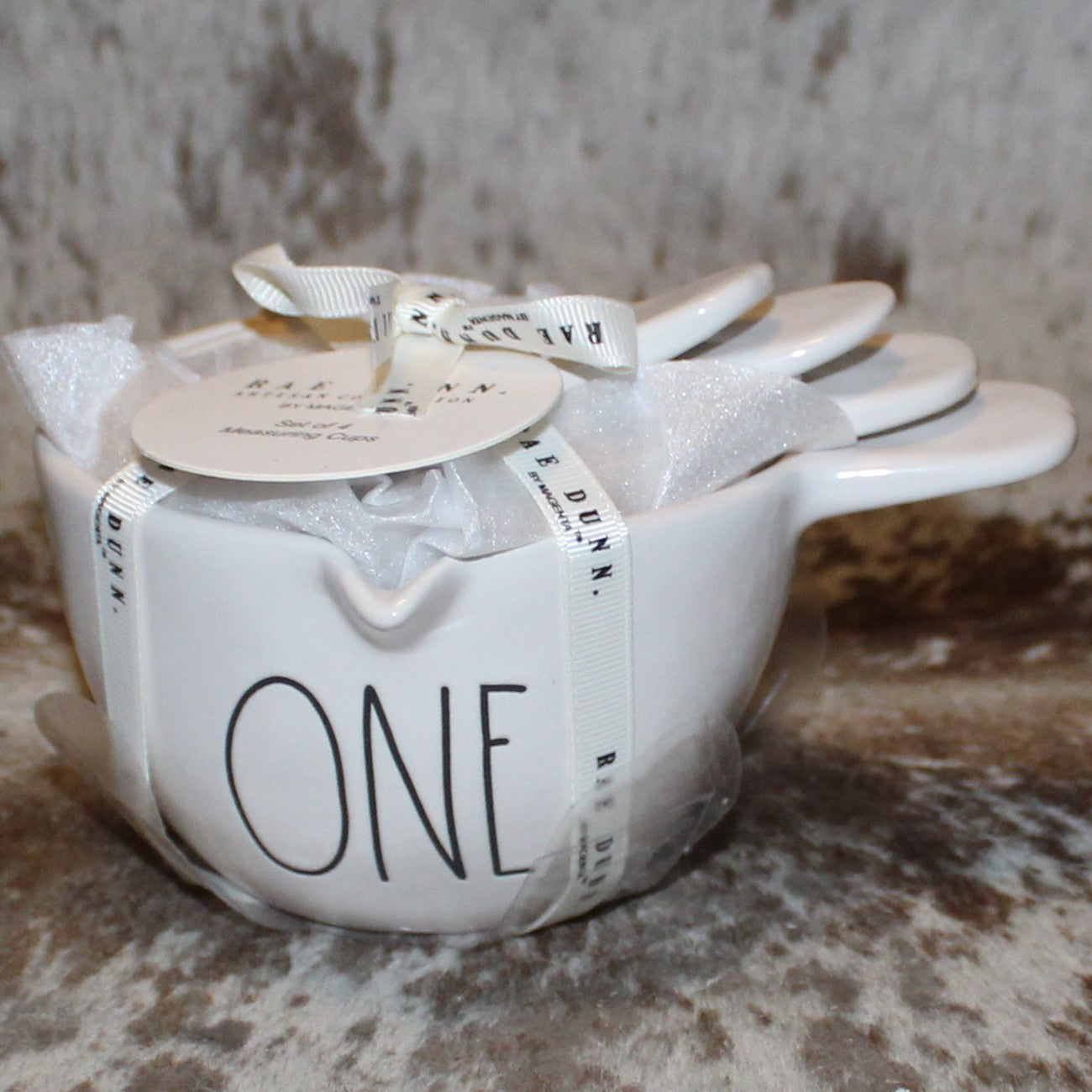 White Handled With Black Word Measuring Cup Set